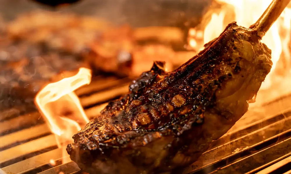 Gegrilltes Steak – Kymata München.